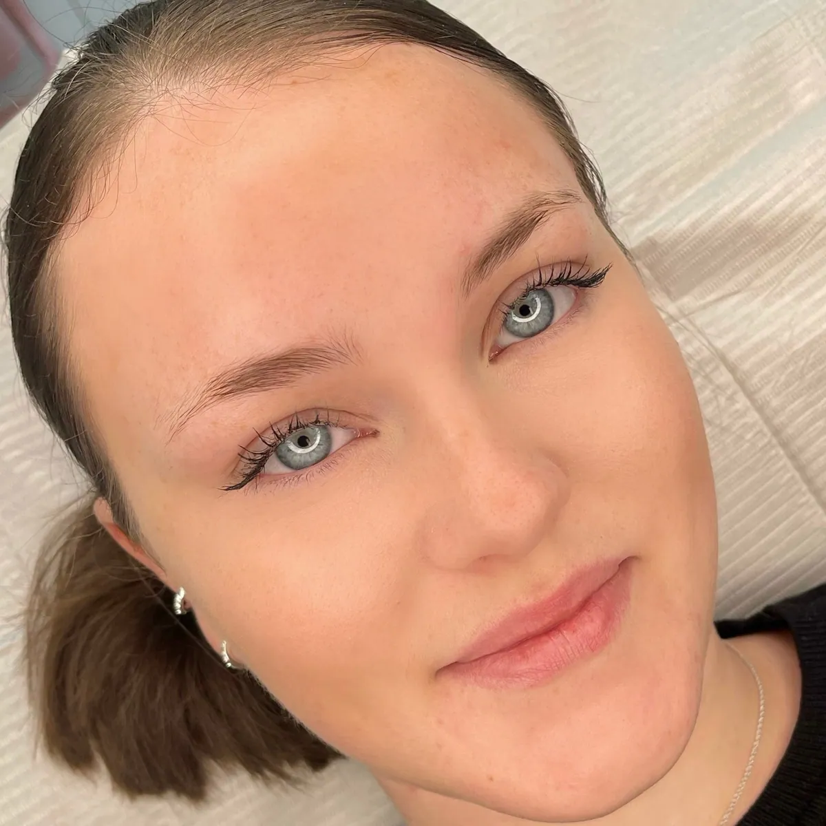Ombre / Powder Brows – vorher
